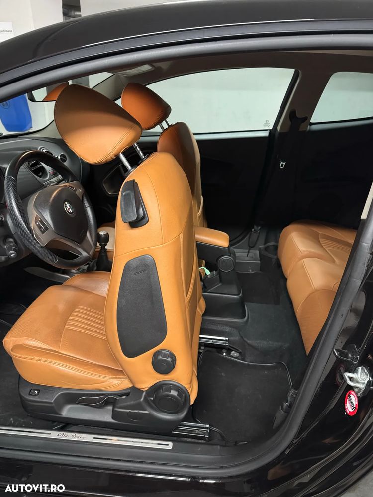Alfa Romeo Mito - 13