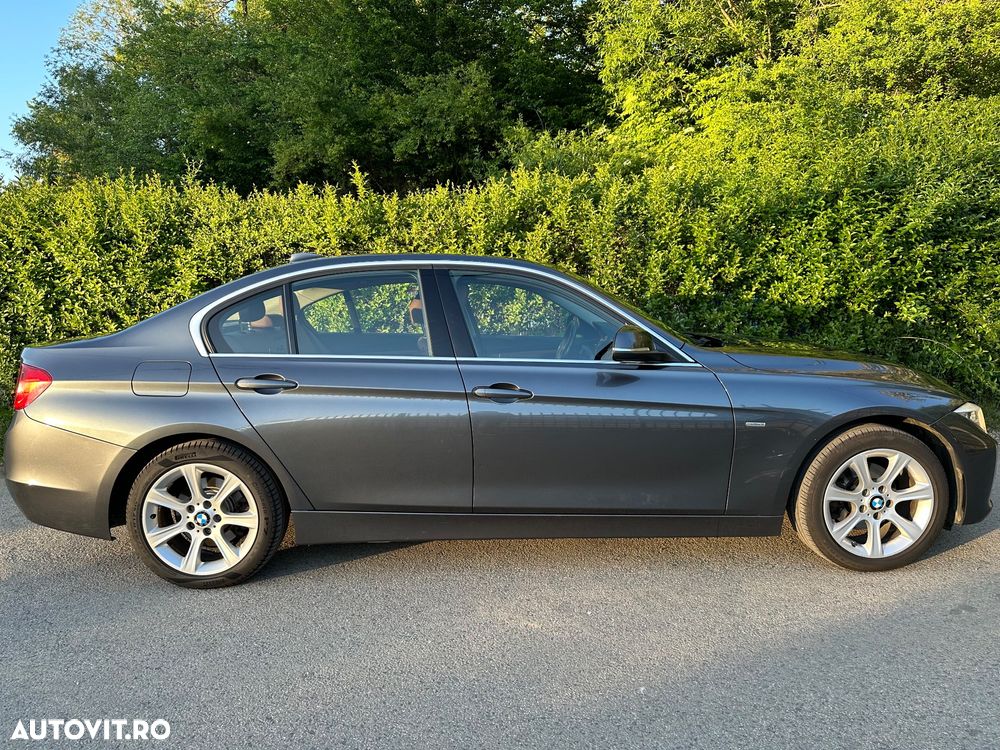 BMW Seria 3 318d - 12