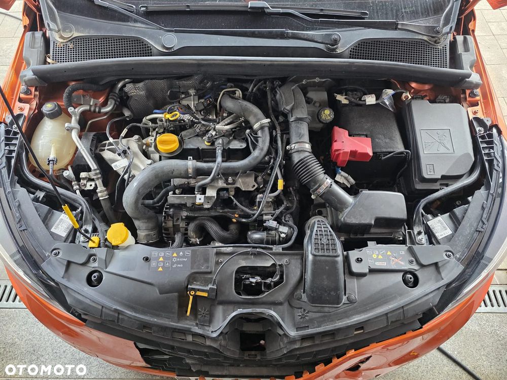 Renault Clio TCe 90 INTENS - 25