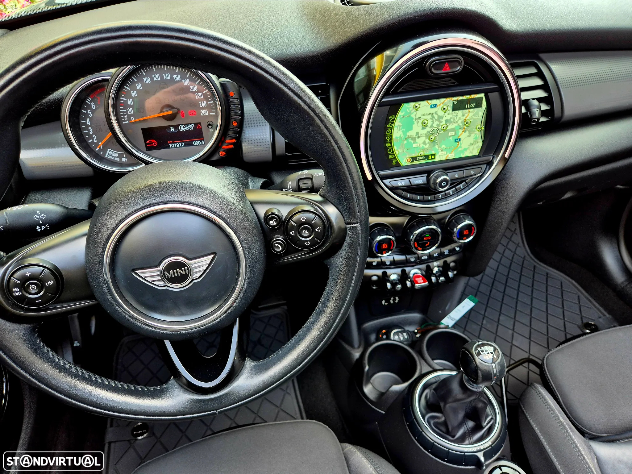 MINI Cabrio Cooper - 8