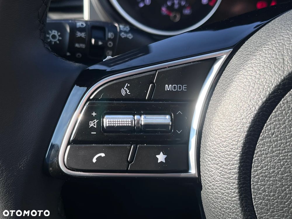 Kia Ceed 1.5 T-GDI M - 19