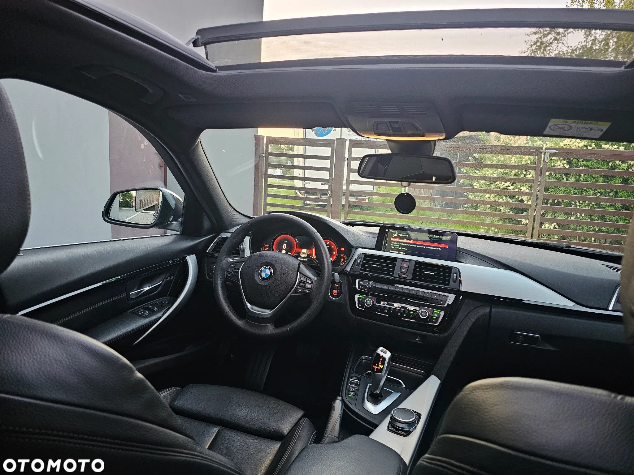 BMW Seria 3 318d Luxury Line Purity - 40