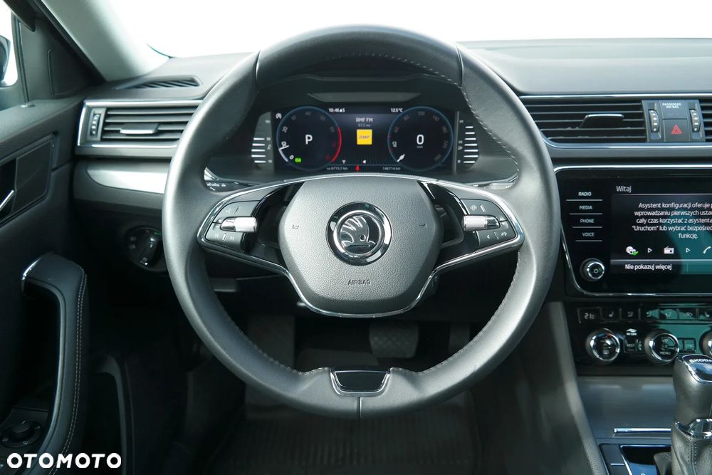 Skoda Superb 2.0 TSI Style DSG - 19