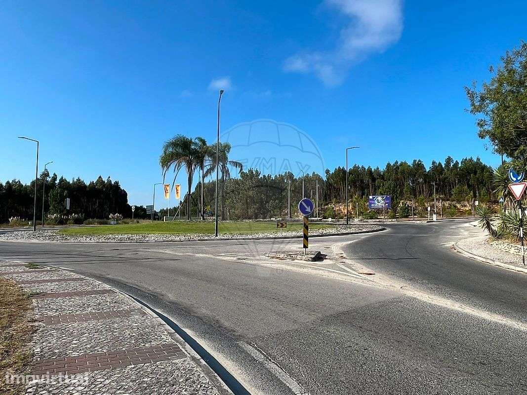 Terreno  para venda - Grande imagem: 2/16