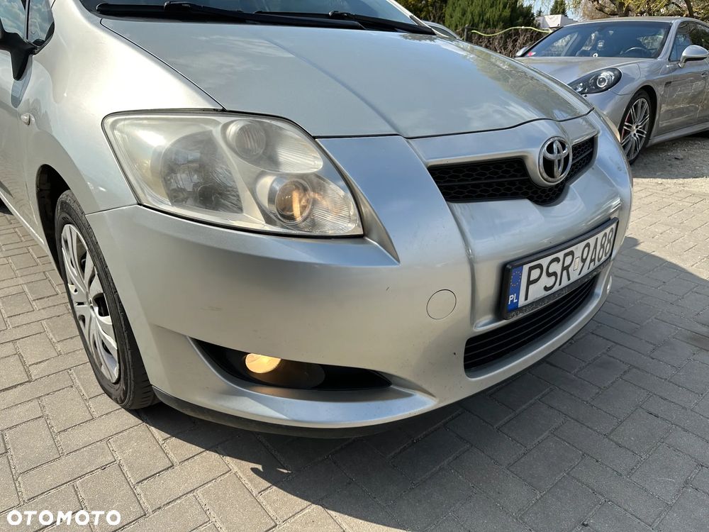 Toyota Auris - 31