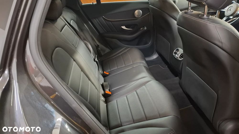 Mercedes-Benz GLC 200 d 4-Matic Business Edition - 9