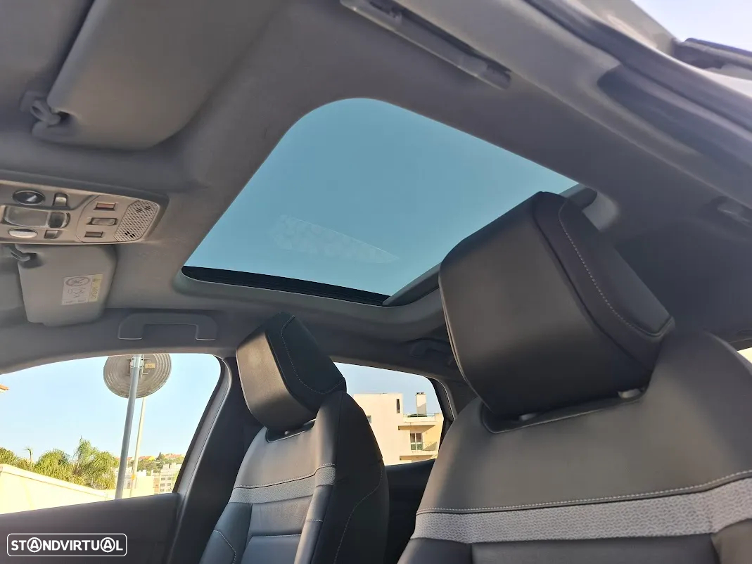 Citroën C4 PureTech 130 Stop&Start EAT8 SHINE - 56