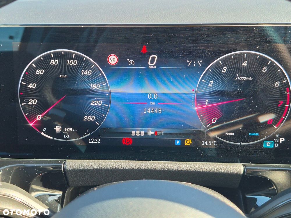 Mercedes-Benz GLA - 35