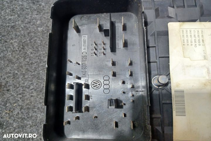Panou sigurante motor 1K0937125D Volkswagen VW Touran 1 [facelift] [2 - 4