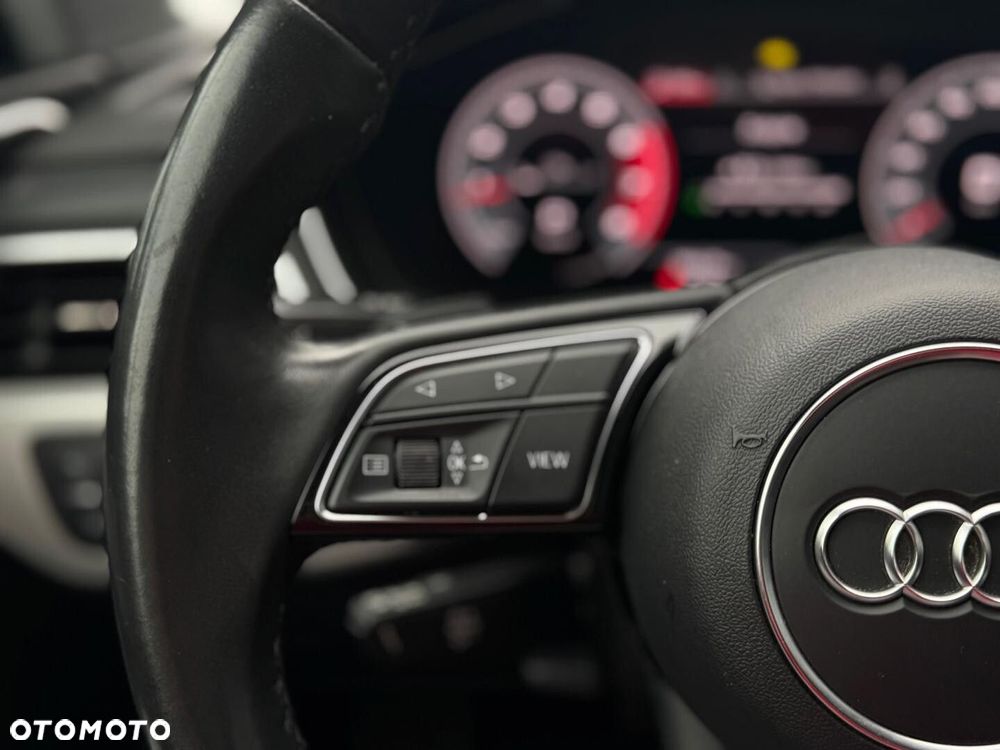 Audi A4 Limousine - 10