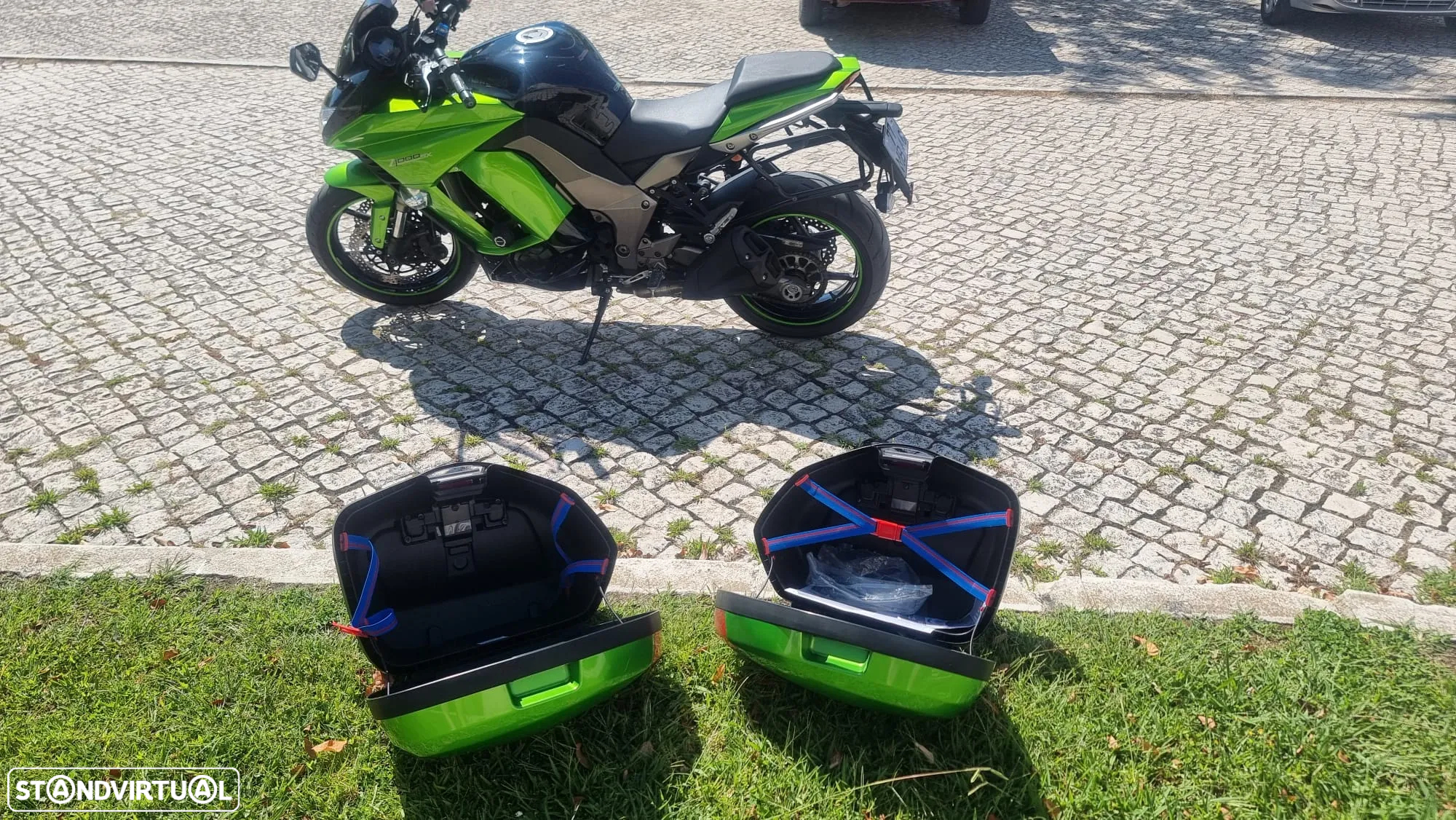 Kawasaki Z 1000SX - 11
