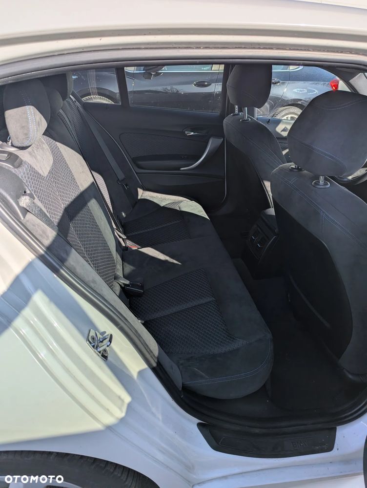 BMW Seria 1 118d - 13