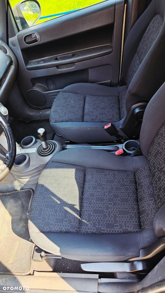 Mitsubishi Colt 1.3 Invite - 10
