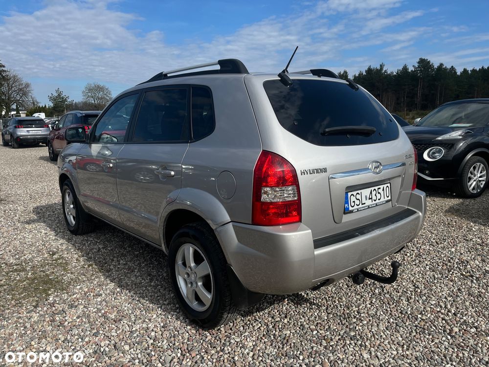 Hyundai Tucson 2.0 CRDi 2WD GLS - 3