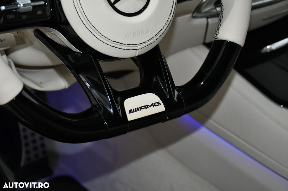 Mercedes-Benz S 500 4MATIC Coupe Aut - 10