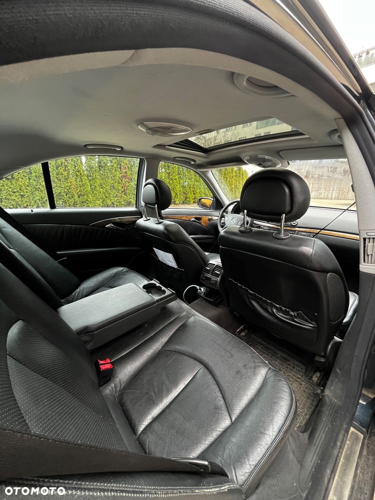 Mercedes-Benz Klasa E 320 CDI T Avantgarde - 6