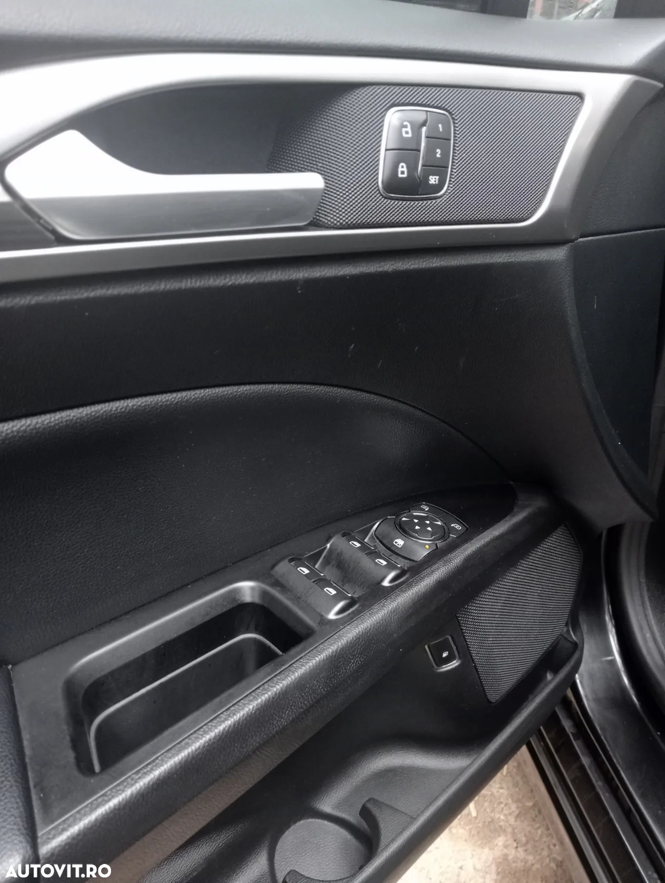 Ford Mondeo 2.0 HEV Titanium - 10