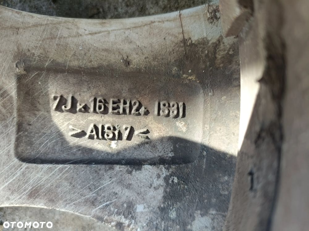 BMW seria 1 E81 04-13 komplet 4 sztuki felga aluminiowa alufelga 16'' * - 24