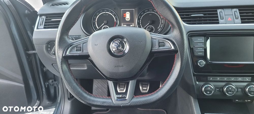 Skoda Octavia 2.0 TDI RS EU6 - 33