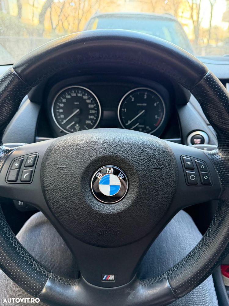 BMW X1 sDrive18d - 16