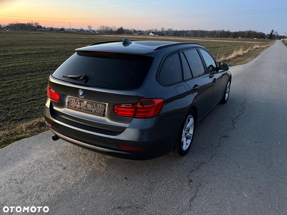 BMW Seria 3 320d Efficient Dynamics - 8