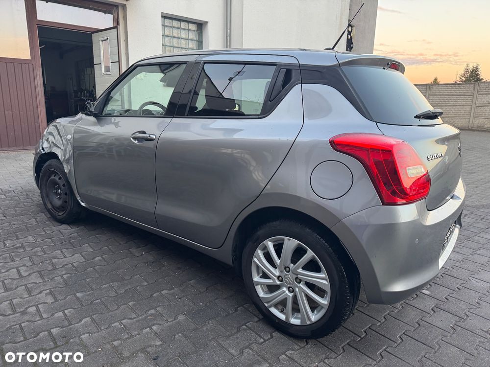 Suzuki Swift - 12