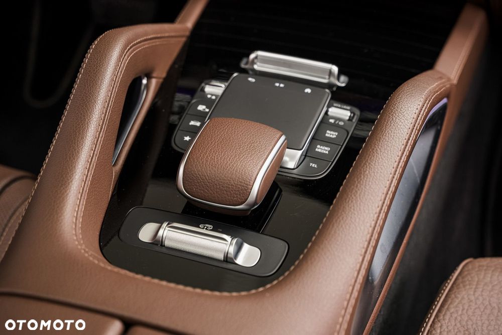 Mercedes-Benz GLE - 24