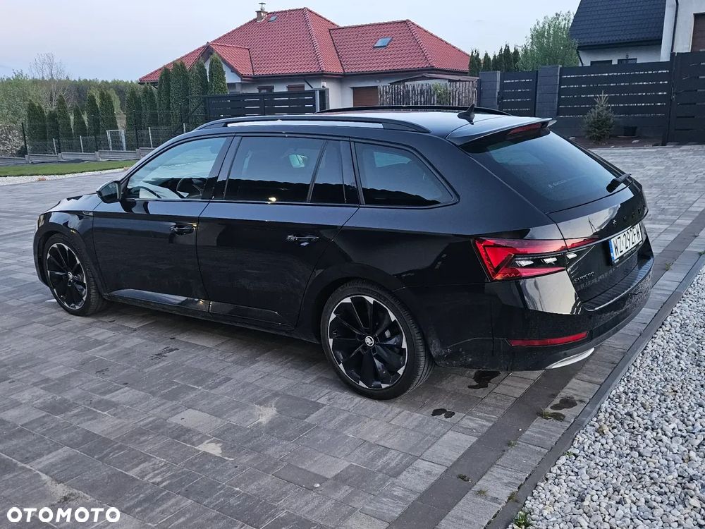 Skoda Superb 2.0 TDI SCR 4x4 Sportline DSG - 3