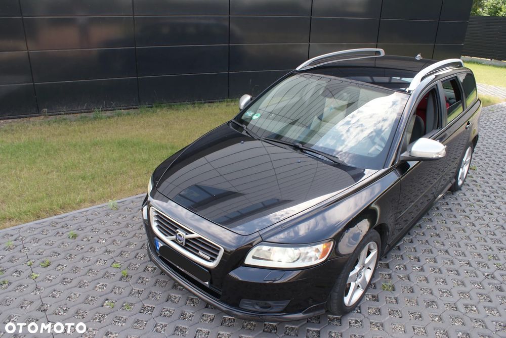 Volvo V50 2.0D R-Design Momentum - 26