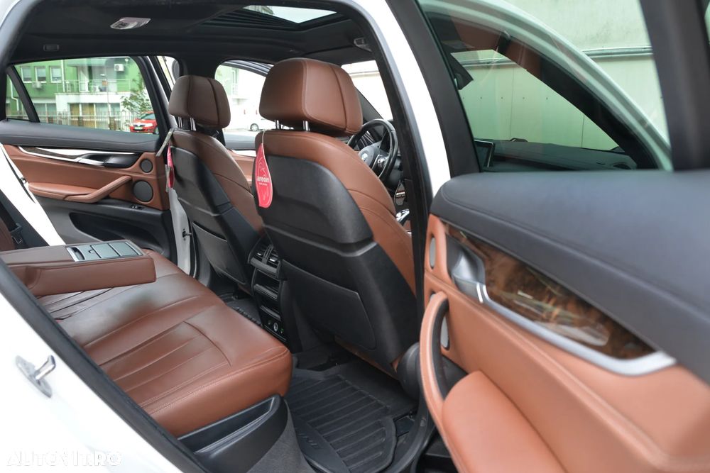 BMW X6 xDrive40d - 9