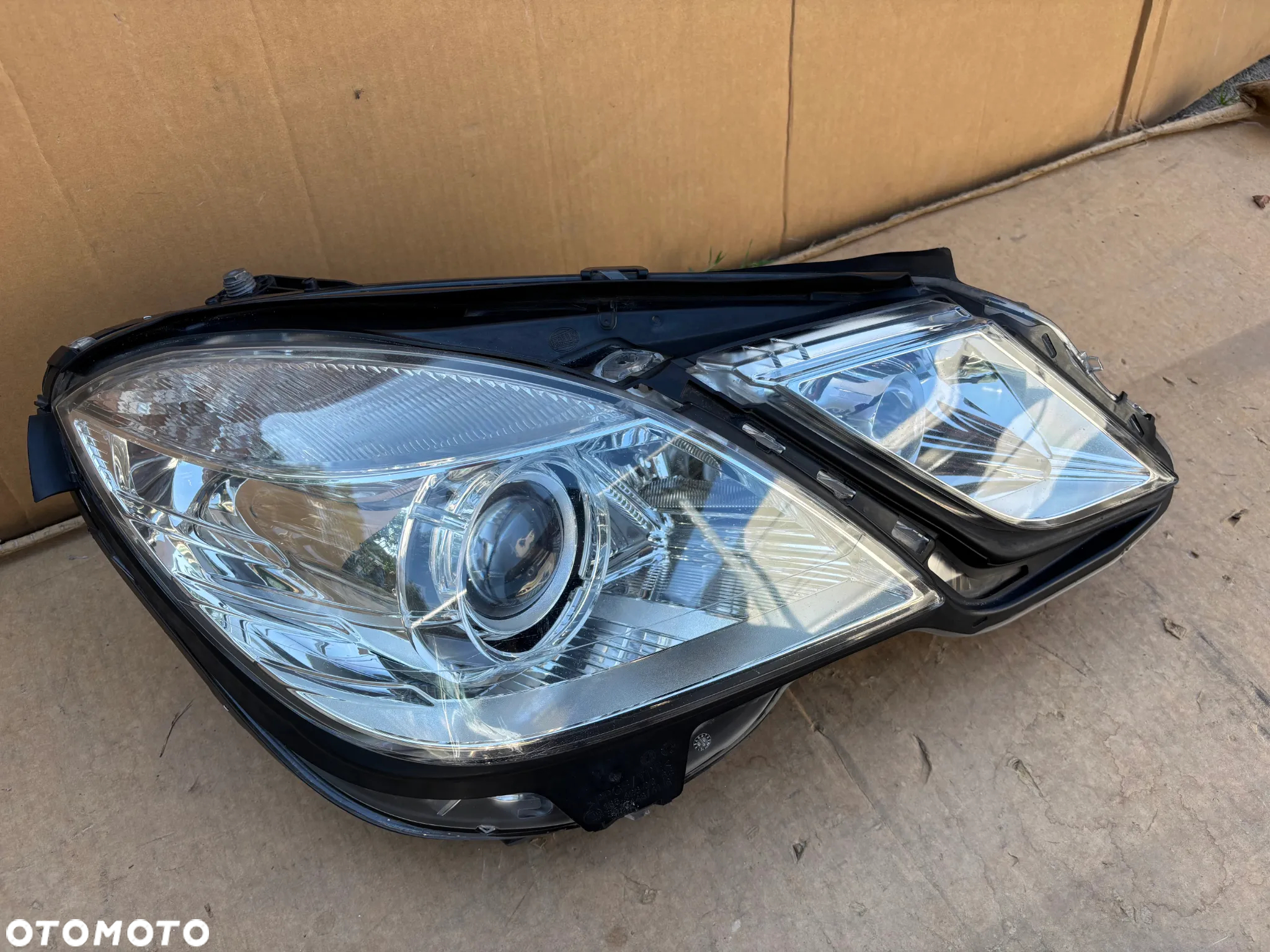 Oryginalna Lampa Przednia Prawa Mercedes E Klasa W212 Bi Xenon Skrętny Europa Cała Ładna a2128205861KZ a2128205861 - 2