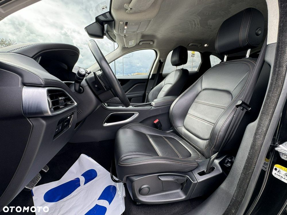 Jaguar F-Pace 2.0 i4D AWD Prestige - 19