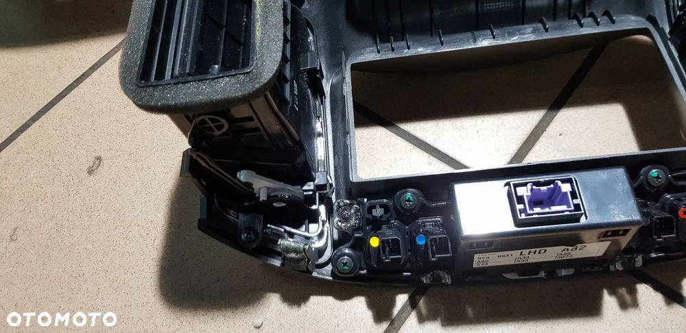 Chevrolet Captiva Lift Ramka Radia Wyświetlacza - 8