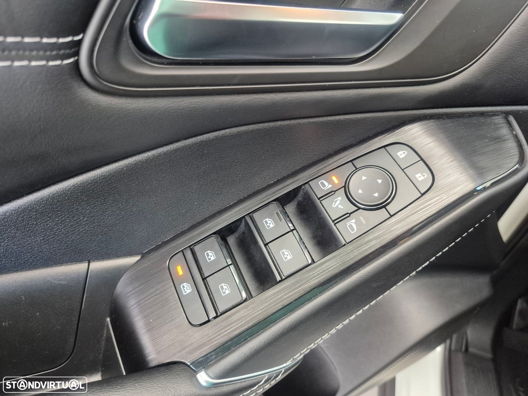 Nissan Qashqai 1.3 DIG-T N-Connecta LED Xtronic - 16
