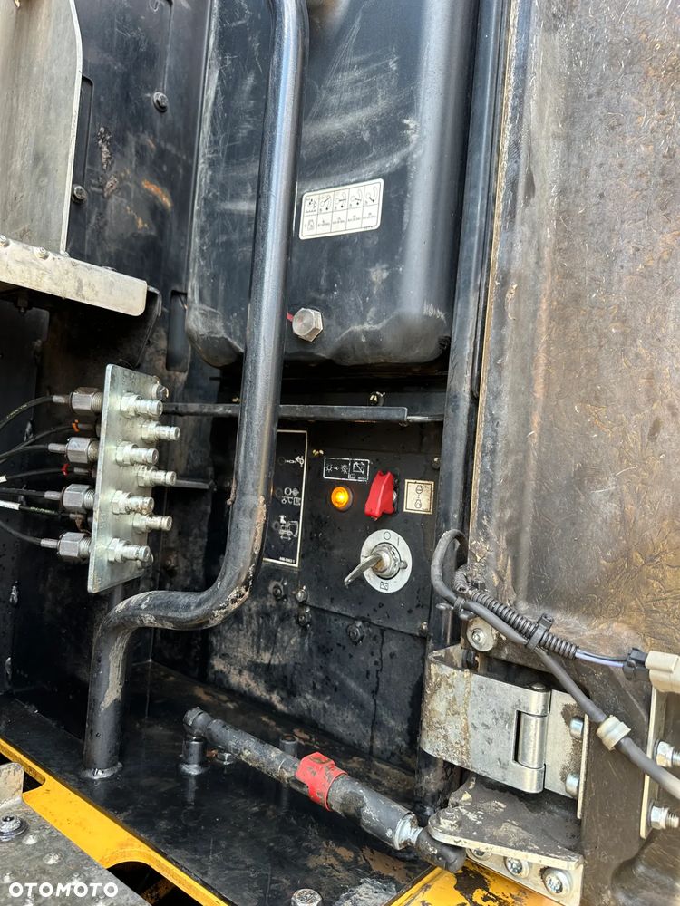 Caterpillar M318F - 29