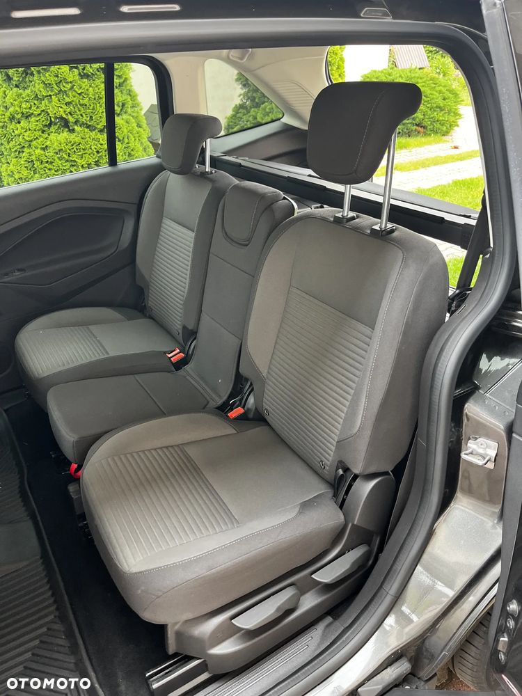 Ford Grand C-MAX - 5