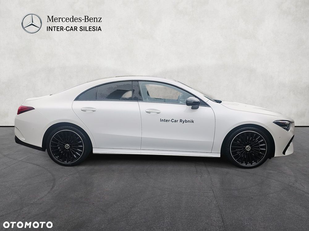 Mercedes-Benz CLA - 4