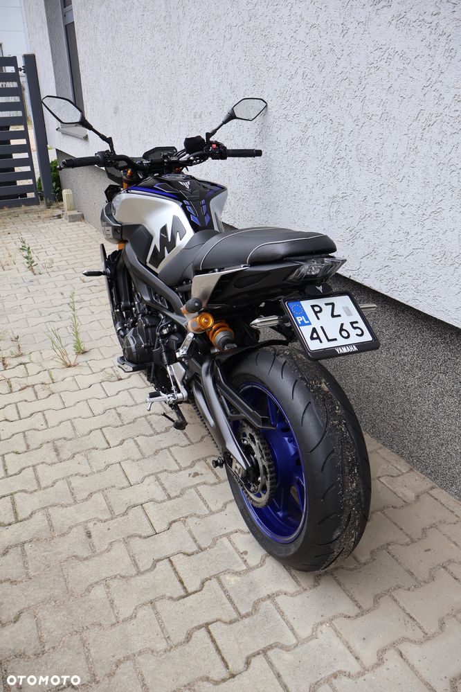 Yamaha MT - 4