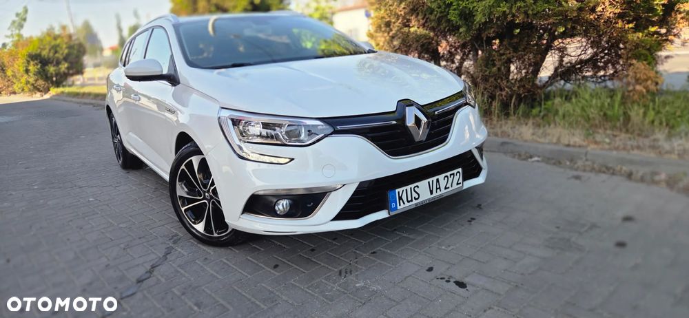 Renault Megane BLUE dCi 115 INTENS - 24
