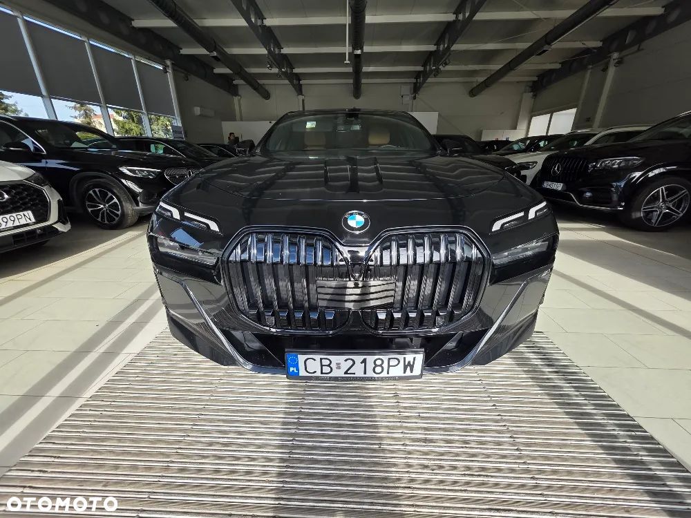 BMW Seria 7 - 23