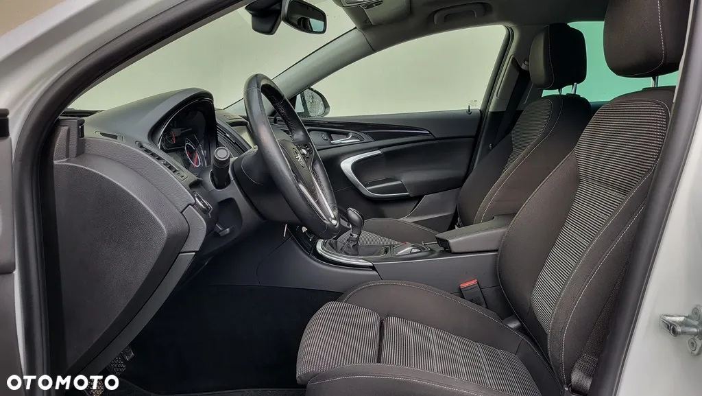 Opel Insignia 2.0 CDTI Cosmo 4x4 S&S - 23