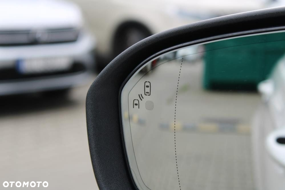 Ford Mondeo - 22