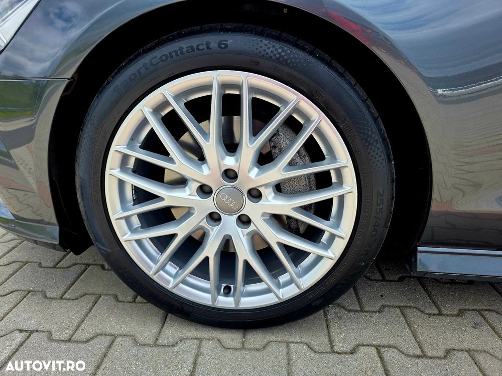 Audi A6 Avant 3.0 TDI quattro S tronic - 16