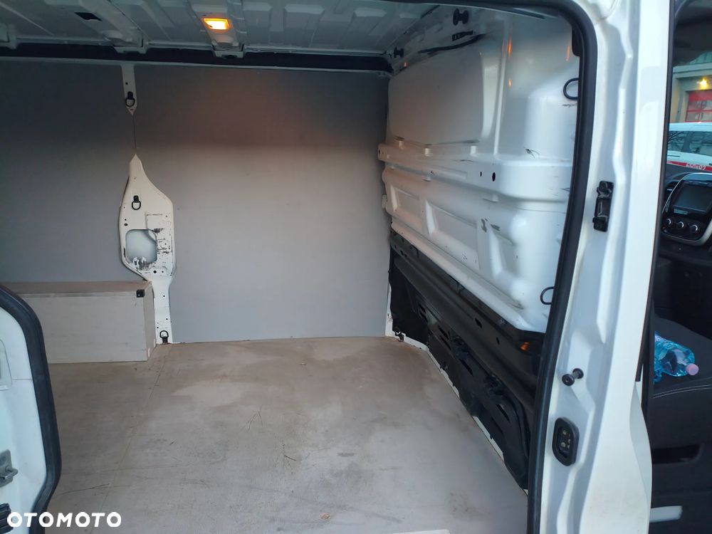 Renault Trafic - 33