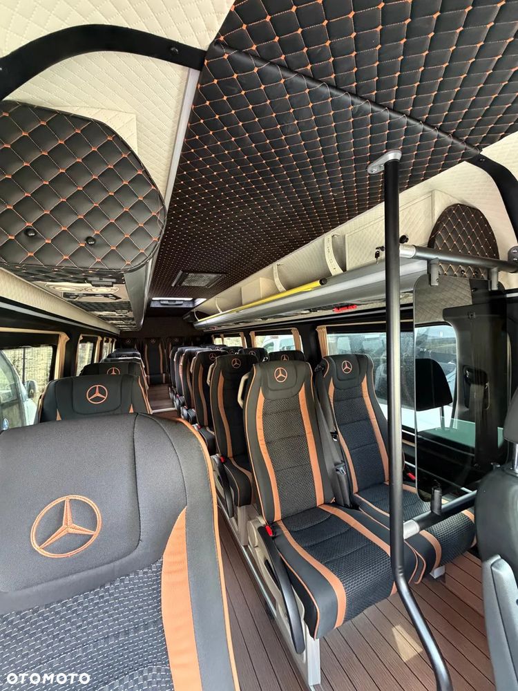 Mercedes-Benz Sprinter 517 - 4