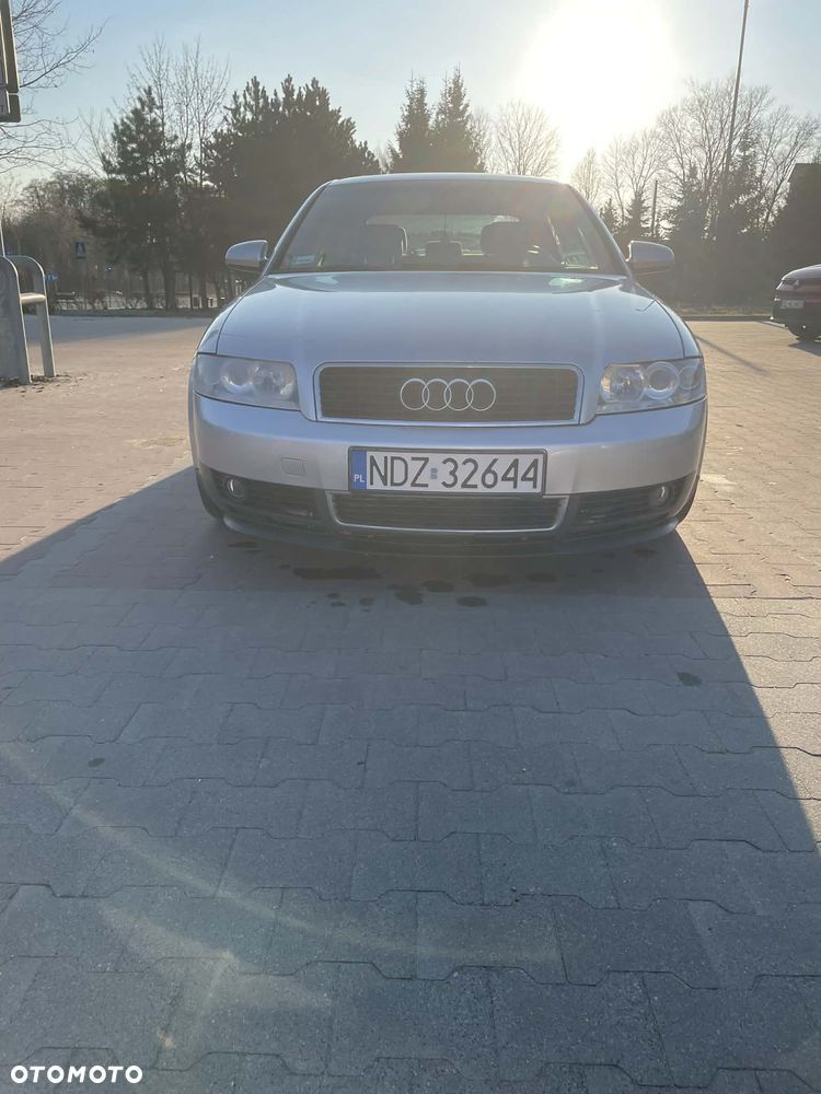 Audi A4 Limousine 1.8T - 15