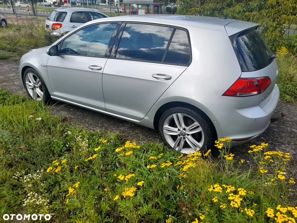 Volkswagen Golf - 3