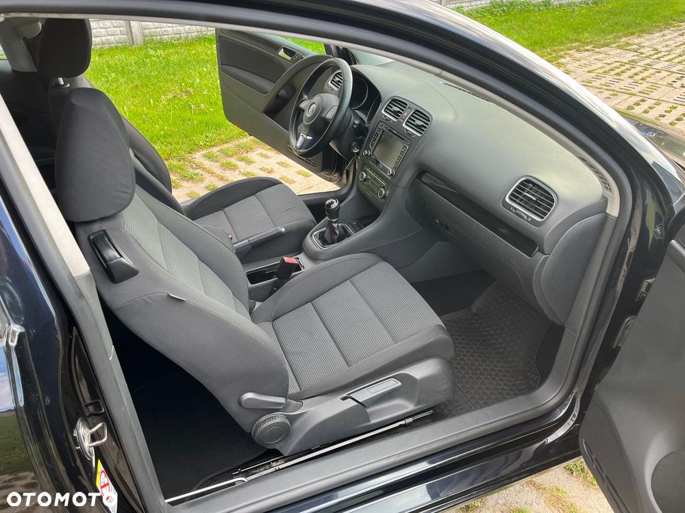 Volkswagen Golf - 9