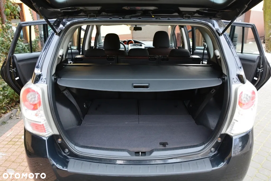 Toyota Verso 1.8 Sol plus NAVI 7os - 13