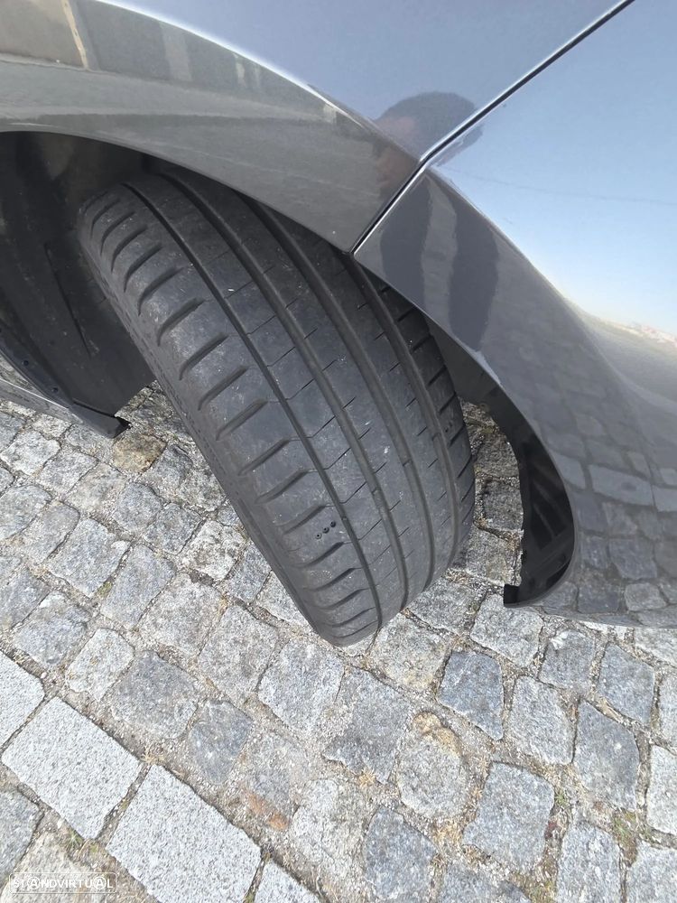 BMW 116 d Pack Desportivo M Auto - 16